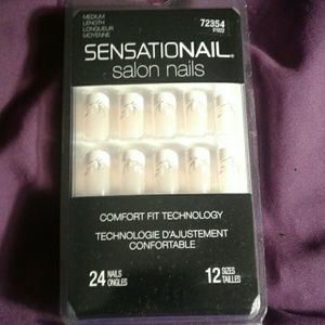 Press On French Tip Nails